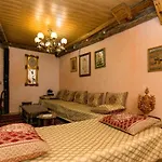 Charming Andalusian House - Free Parking