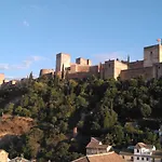 Casa-Mirador La Alhacena