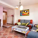 Tuanfitrion Apartment Loarte