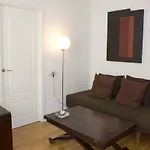 Central And Stylish Apartment