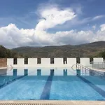 Casa Ken Holiday Home