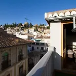 Fantástico ático con terraza y vistas en el centro