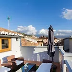 Fantástico ático con terraza y vistas en el centro