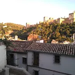 Casa-Mirador La Alhacena