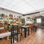 Rooms Vita & Bar