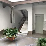 Apartment In Elvira Street With Wifi