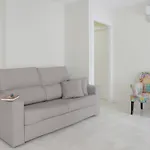 Apartamentos Paloma 3000