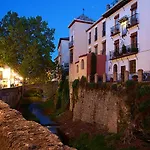 Big Apple Apartment Granada By A3Rentals