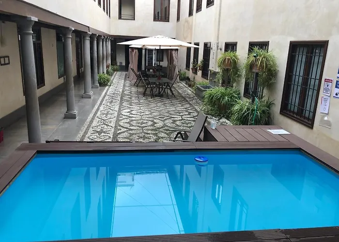 Isa Granada