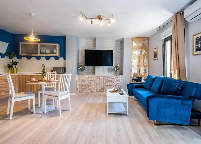 Tuguest Alhacaba Apartment - Free Parking