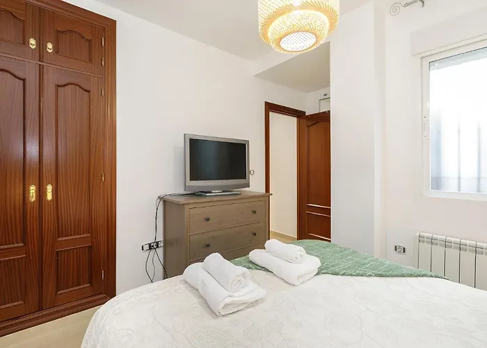 Apartamento Para Vivir Granada Con Parking
