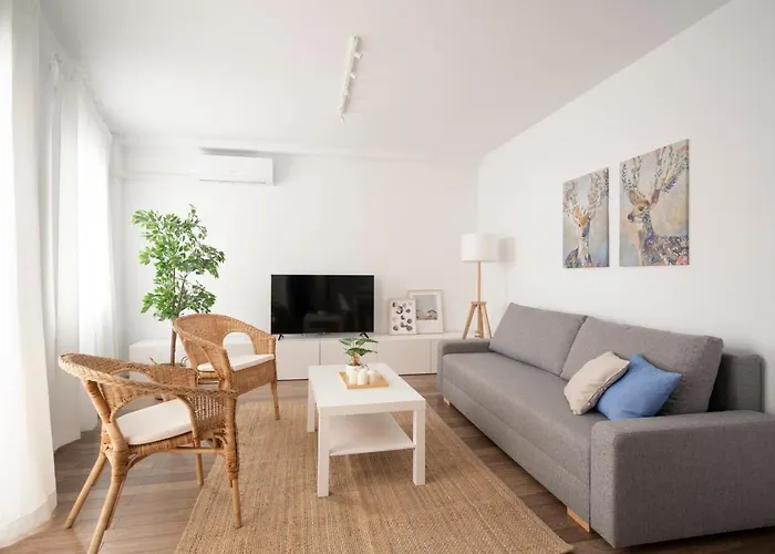 Oasis En El Corazon De Granada Con Parking Gratis