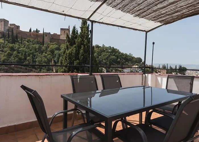 Tuguest Cobertizo Duplex Apartment