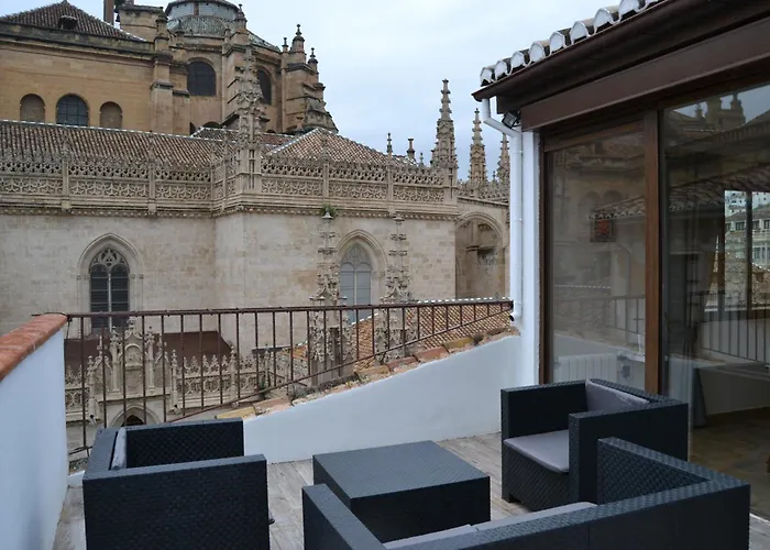 Tuguest Palacio De La Madraza