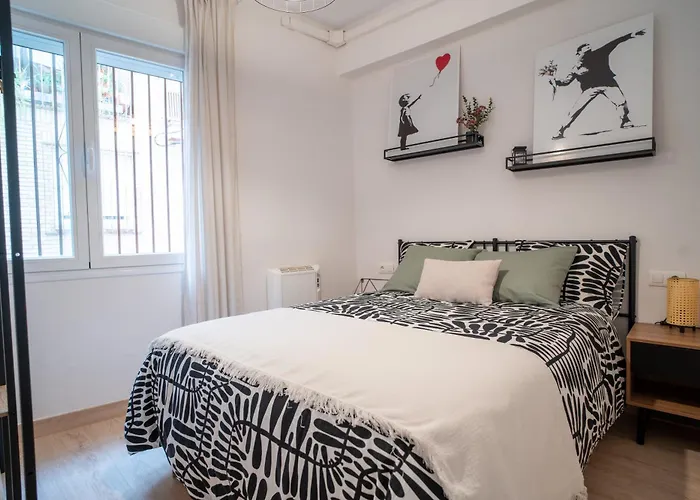 Apartamento En El Corazon De Granada - Cochera
