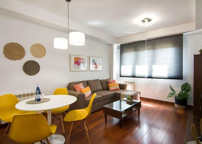 Apartamento Forum-Ciencias Con Piscina, Gym & Parking
