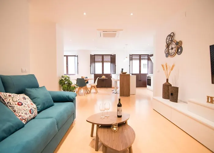 Tuguest Alhondiga Apartment