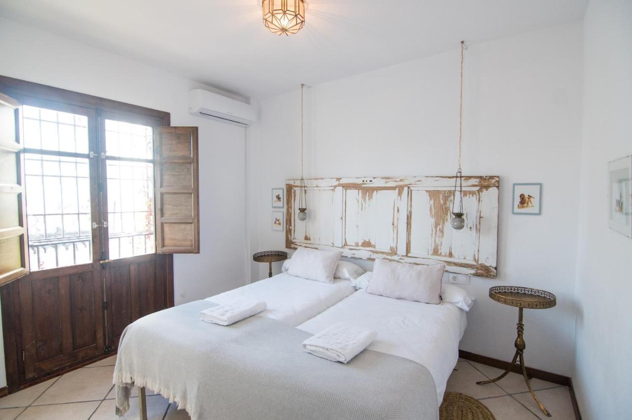 Tuguest Pool House Albaicin Holiday home *