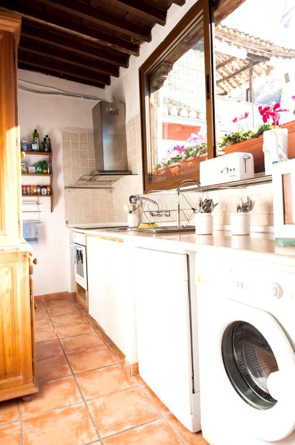Comfortable In With Air Conditioning * Granada