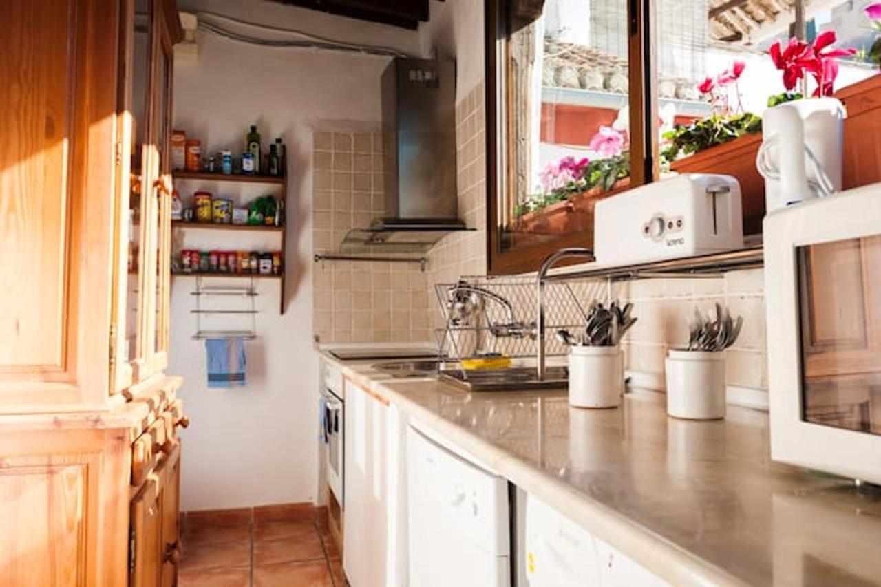 Comfortable In With Air Conditioning Apartamento Granada