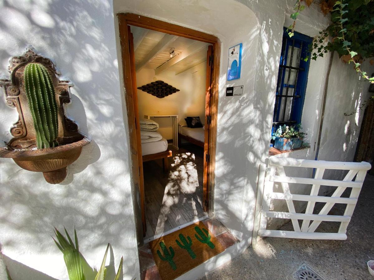 Makuto Coliving House Hostal *
