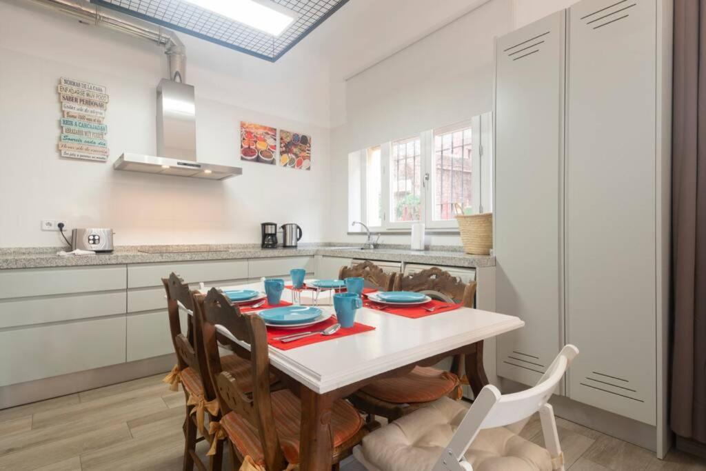 Apartamento Precioso Piso En Paseo De La Bomba Free Parking Granada