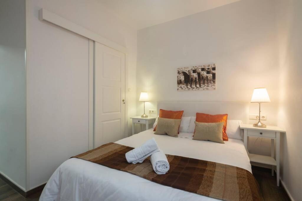 Apartamento Fabuloso Piso Paseo De La Bomba 2 Free Parking *