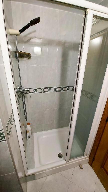 Spacious With Private Key And Wifi *