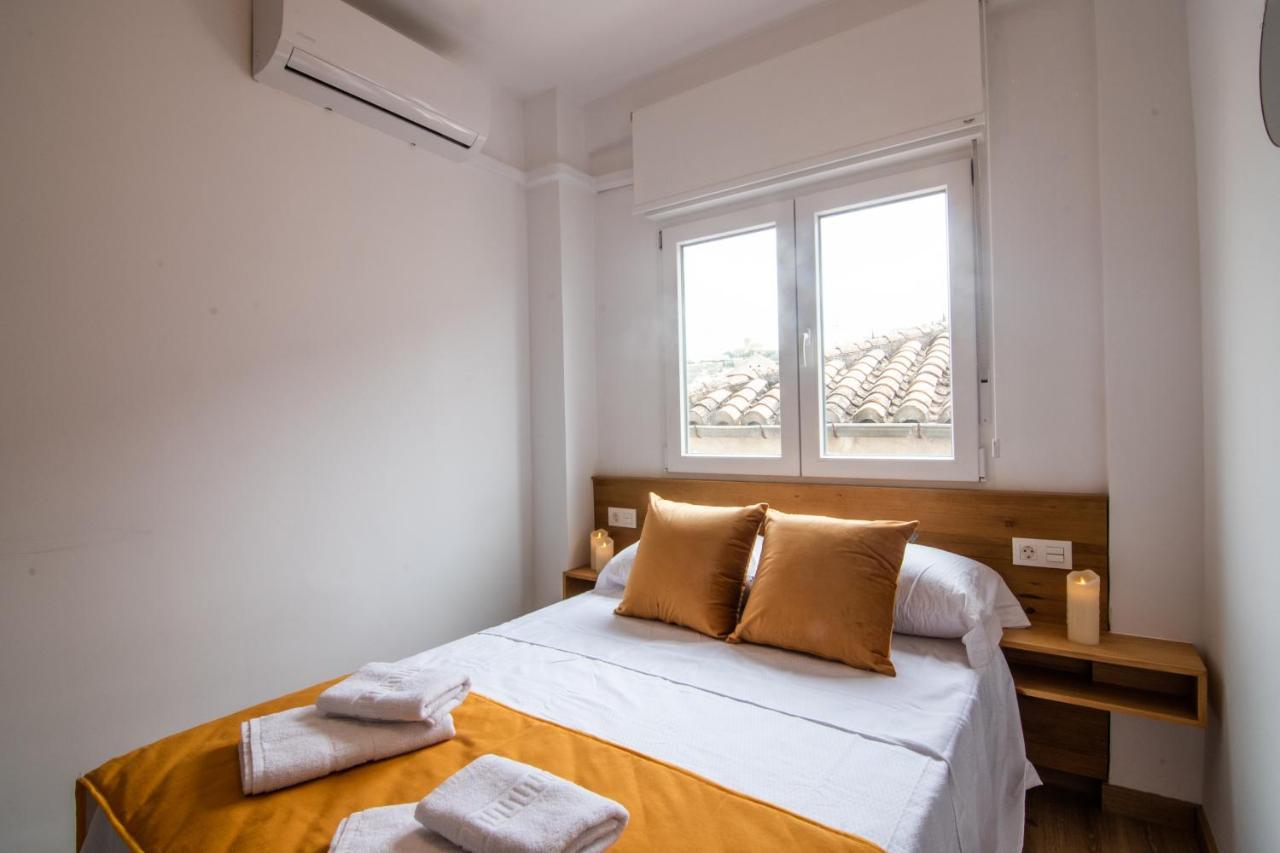 Tuguest S. Jeronimo * Granada