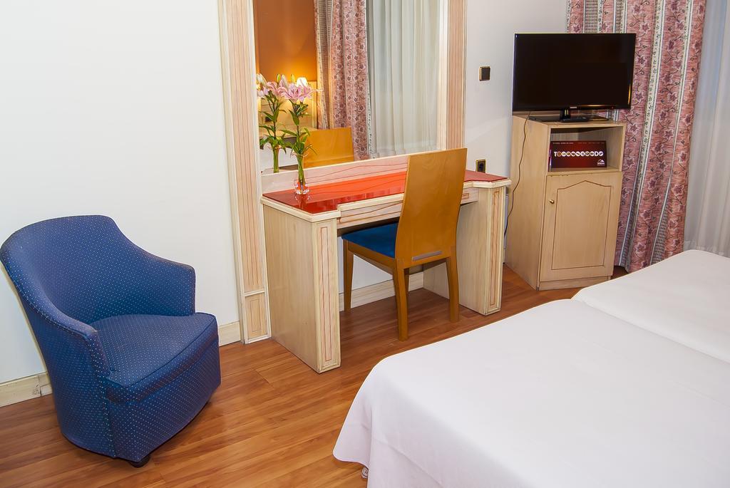 Hotel Ana María 3*