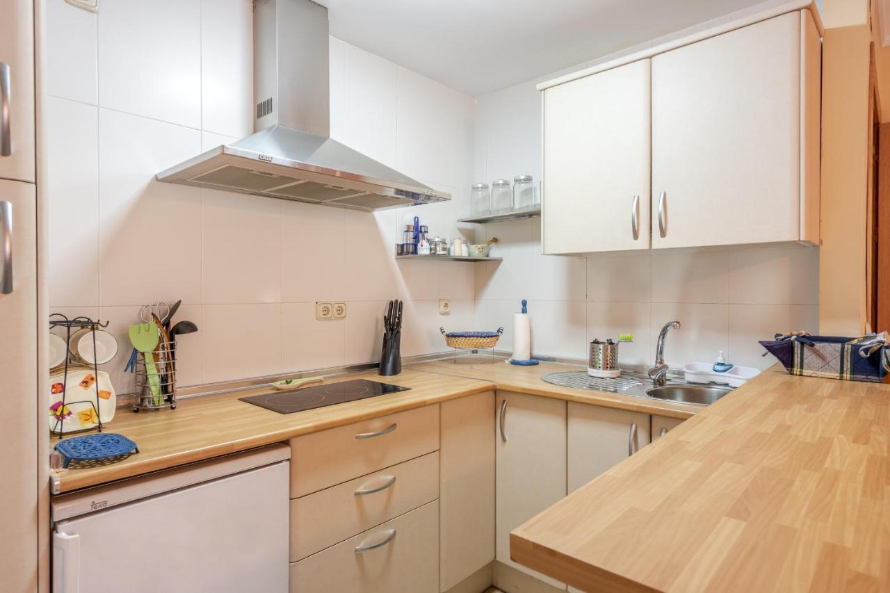 Expoholidays - Centrico Piso Con Parking Incluido Calle Alvaro Bazan Apartamento