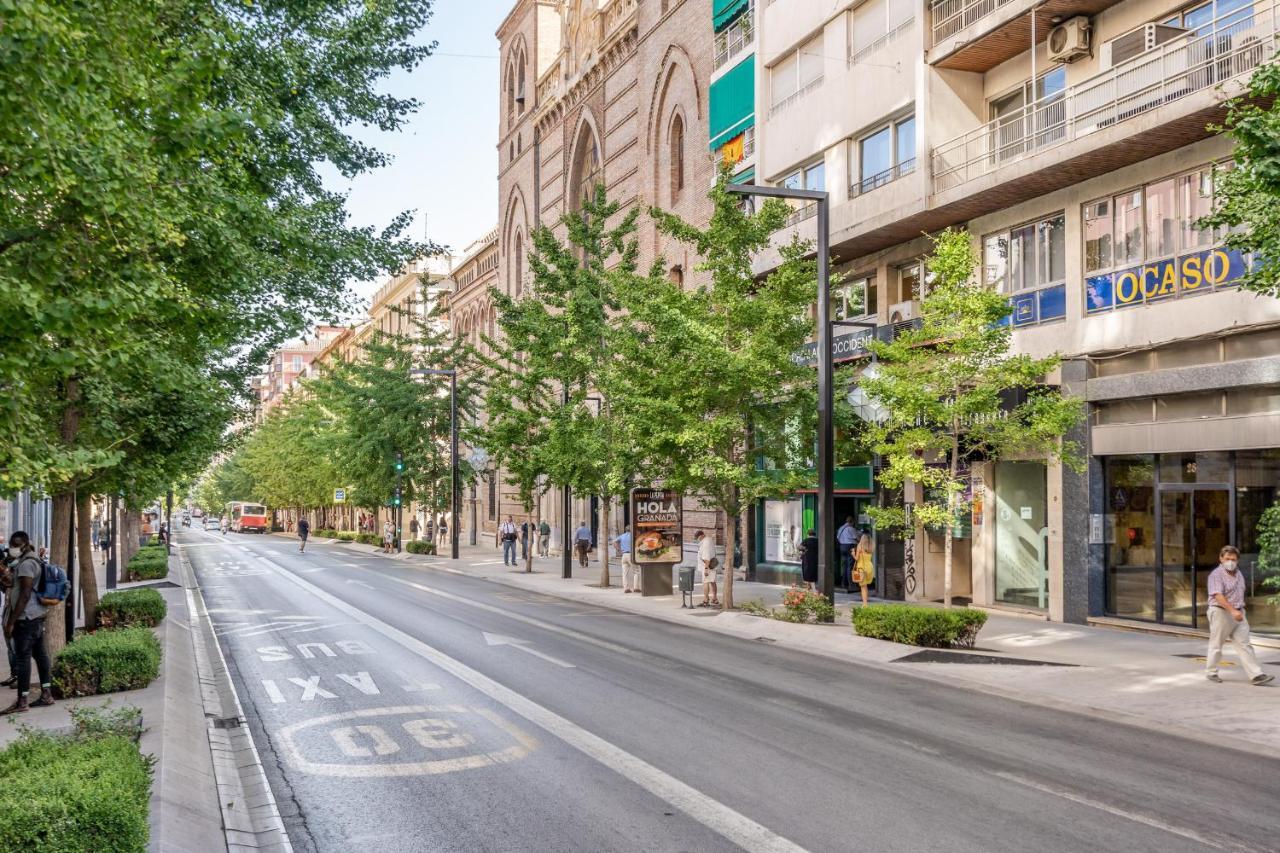 Apartamento Expoholidays - Centrico Piso Con Parking Incluido Calle Alvaro Bazan Granada