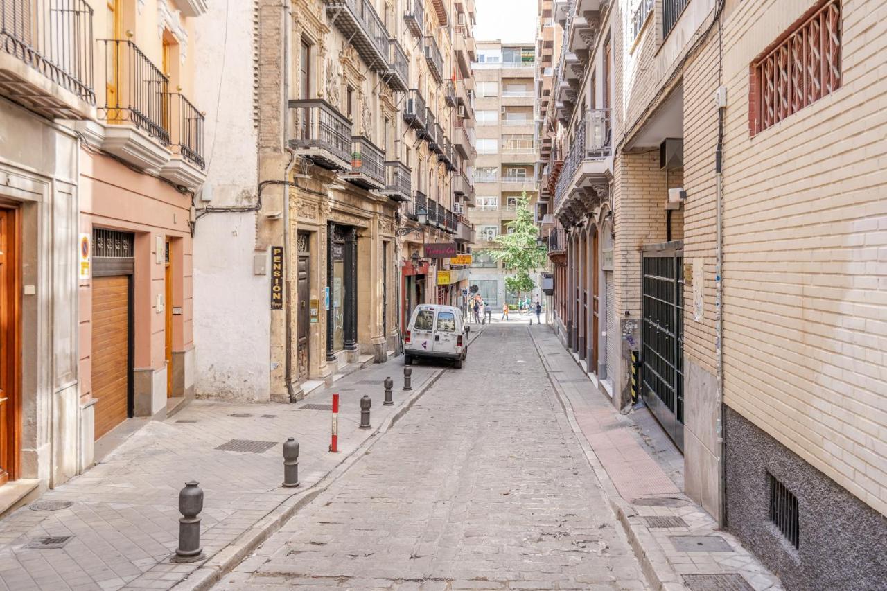 Expoholidays - Centrico Piso Con Parking Incluido Calle Alvaro Bazan