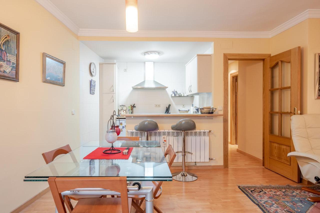 Expoholidays - Centrico Piso Con Parking Incluido Calle Alvaro Bazan Apartamento Granada