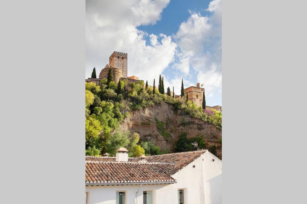 Casita A La Luz De La Alhambra Apartamento *