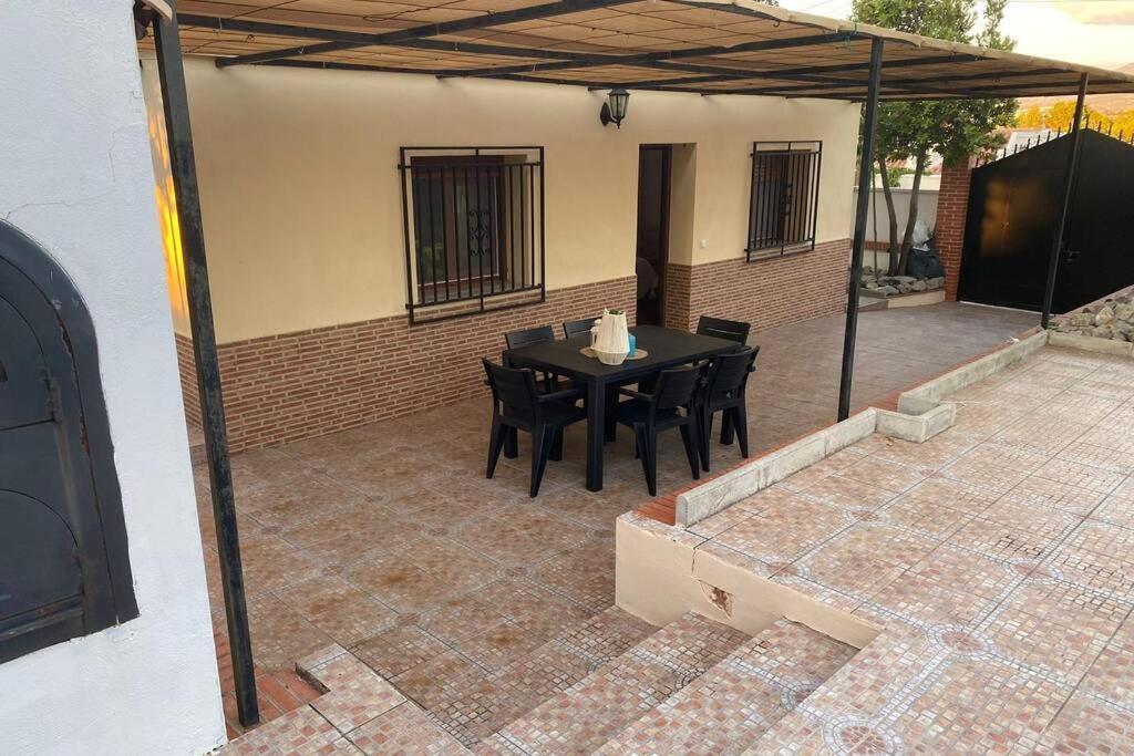 Casa Cactus Preciosa Con Piscina Y Exterior Privado Muy Amplio Сasa de vacaciones Granada