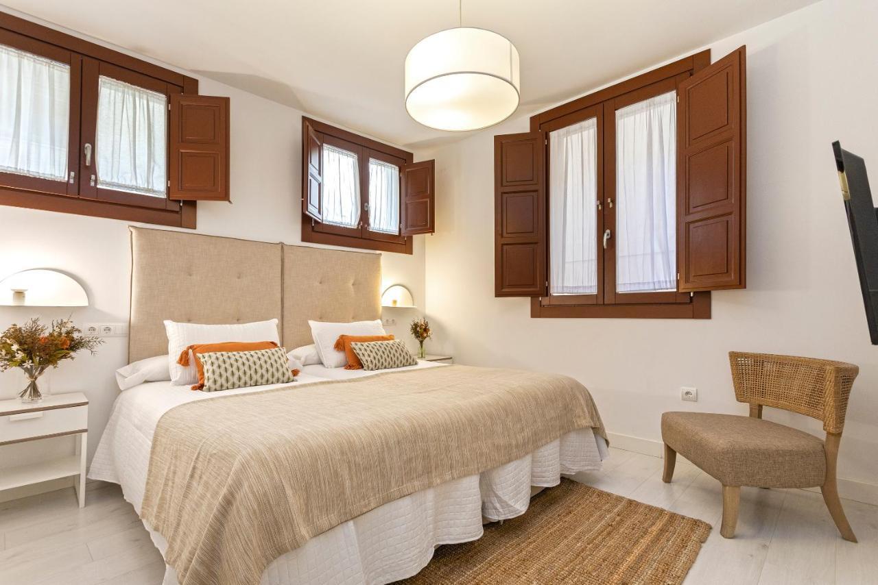 Genteel Zacatin Apartment