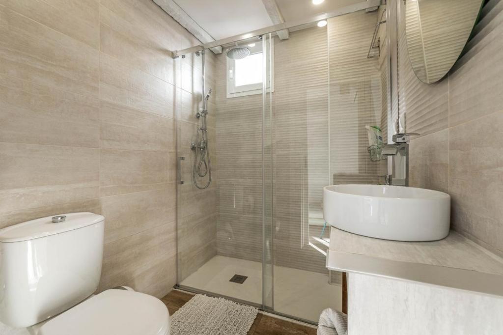 Precioso ático En Pleno Centro De Apartamento Granada