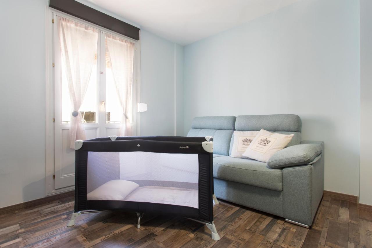 Sky Is Blue In Private Parking Included Apartamento Granada