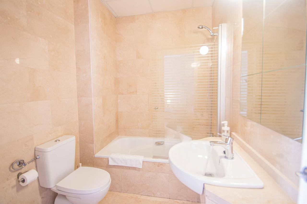 Apartment Recogidas 23 *