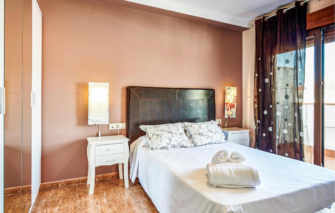 Apartamento Gorgeous In With Wifi Granada