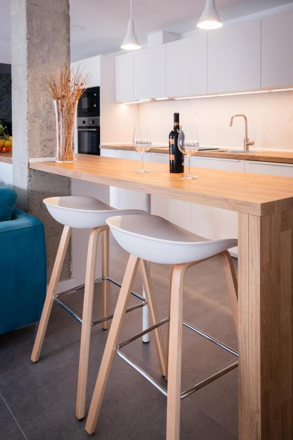 Apartamento Niños Luchando Granada