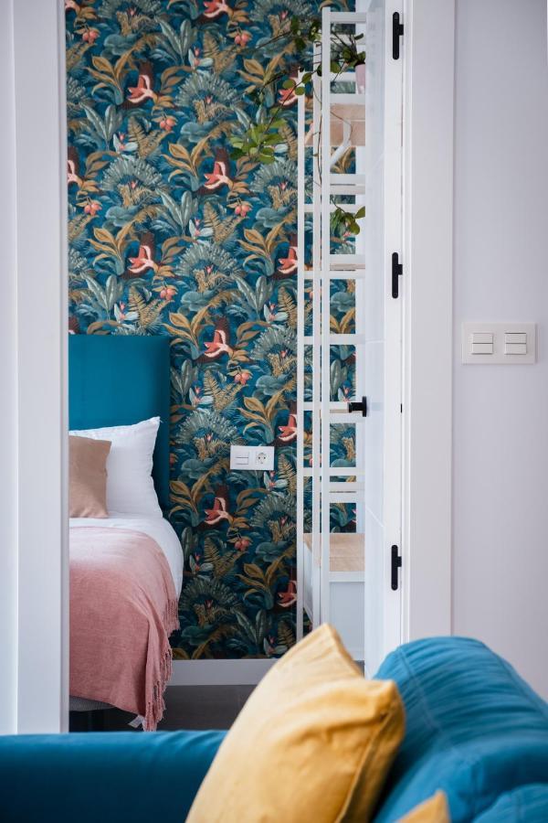 Apartamento Niños Luchando Granada