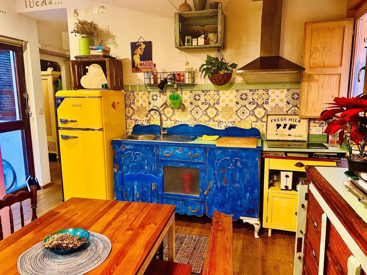 La Casa Rota De