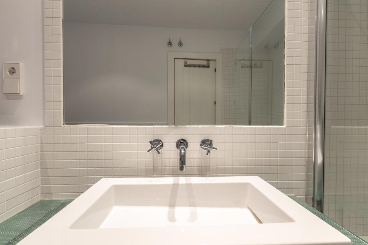 Precioso Y Centrico Gran Capitan 5 Apartment *