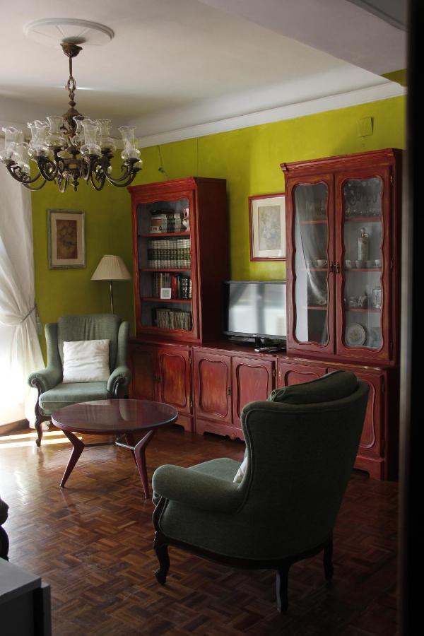 En Tu Propia Casa * Granada