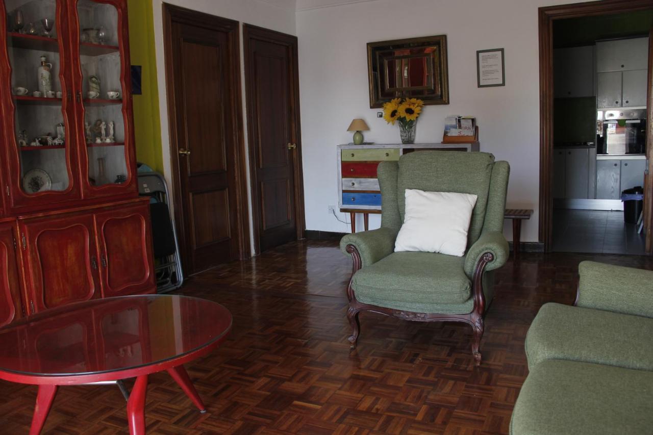 En Tu Propia Casa Granada