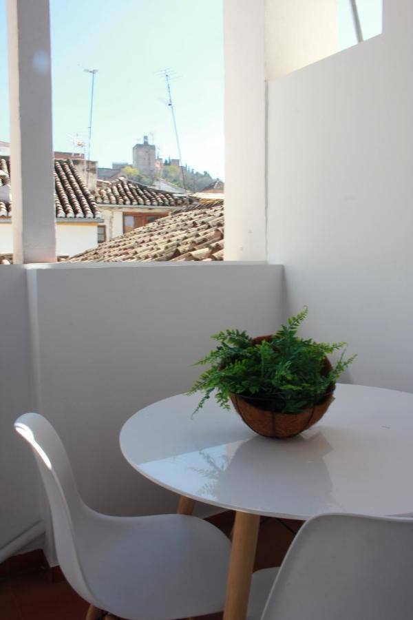 Zahira Granada
