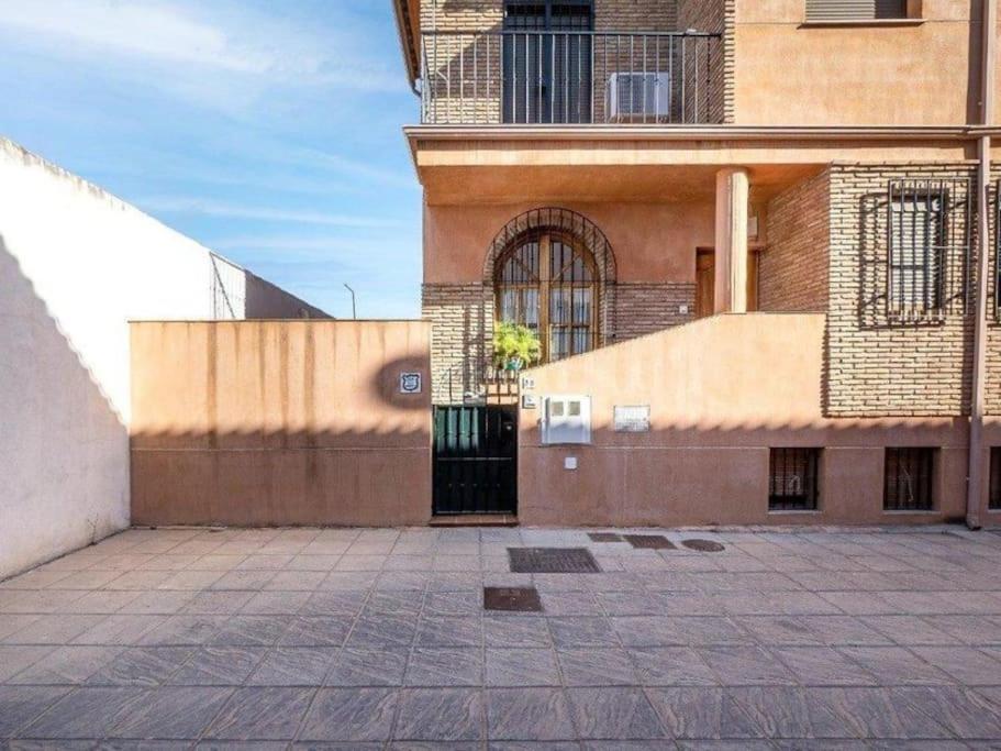 Casa Independiente En El Centro De Granada. Сasa de vacaciones *