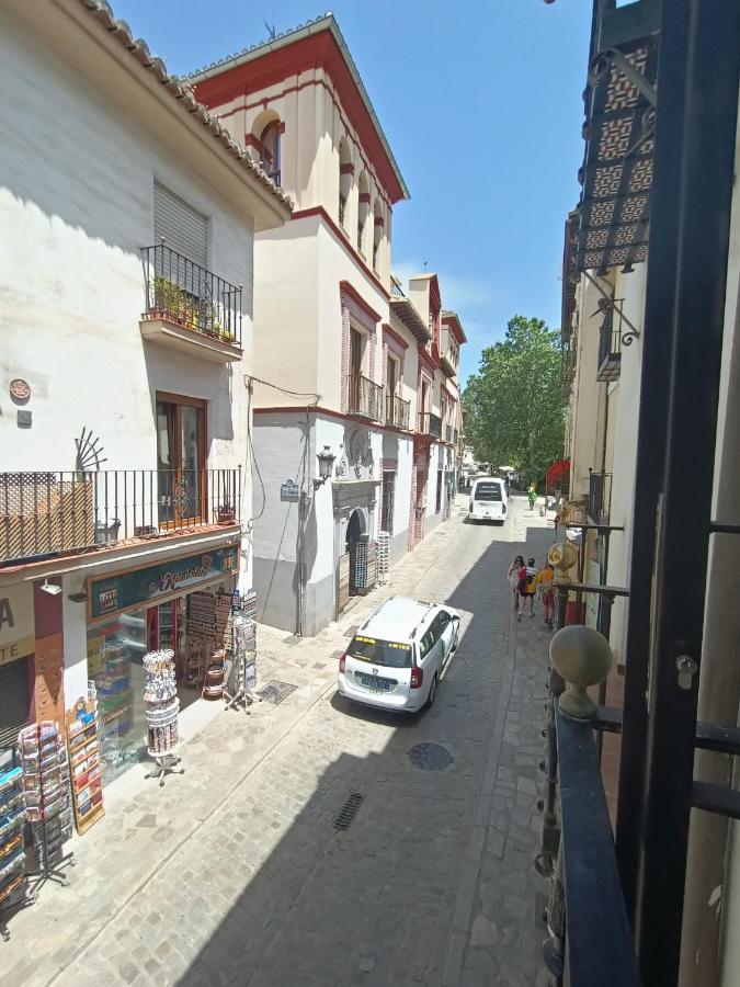 Andalusian Daydream At The Foot Of The Alhambra ! Apartment Granada